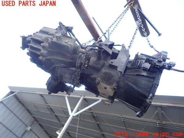 2UPJ-59523200]ランクル60系(HJ60V) 前期 ミッション MT 2H 4WD H55F 5 