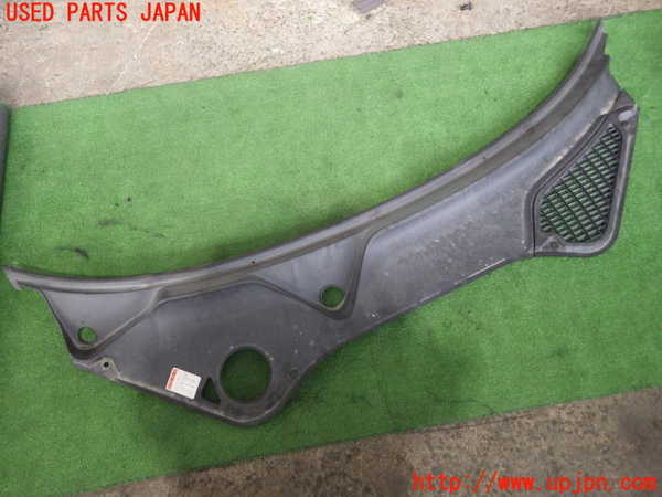 5UPJ-67891190]ポルシェ・パナメーラ(970M46)カウルトップ 中古