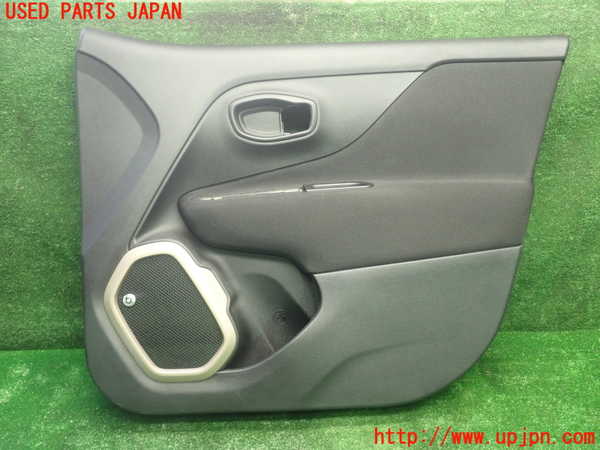 5UPJ-68101234]ジープ・レネゲード(BU14)右前ドア内張り 中古 の商品画像