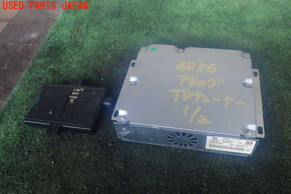 1UPJ-68566660]VW パサートヴァリアント(3CBWSF)TVチューナー 中古_m0001.jpg
