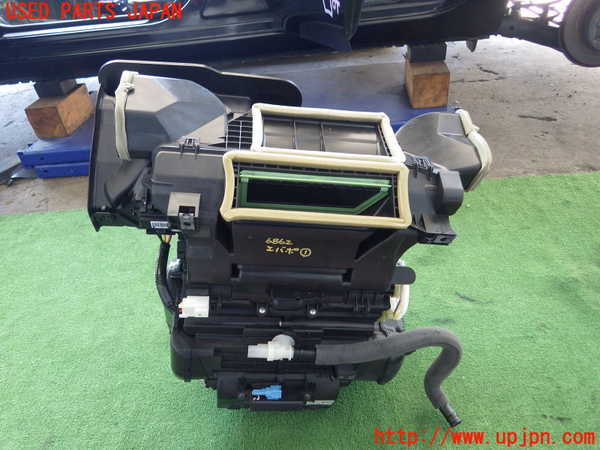 5UPJ-68626081]日産リーフ(ZE0)エバポレーター1 中古 の商品画像