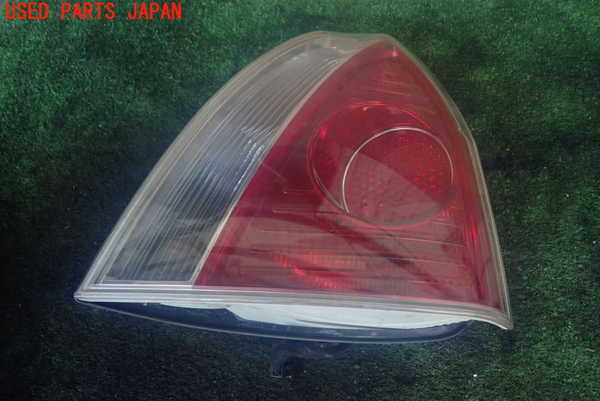 1UPJ-68771530]マセラティ・クアトロポルテ(MQP)右テールランプ 中古
