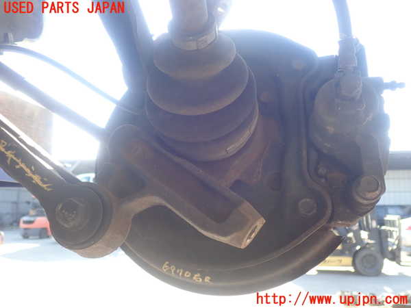 2UPJ-69704300]インプレッサ WRX-STi(GC8)右リアナックルハブ 中古 【F