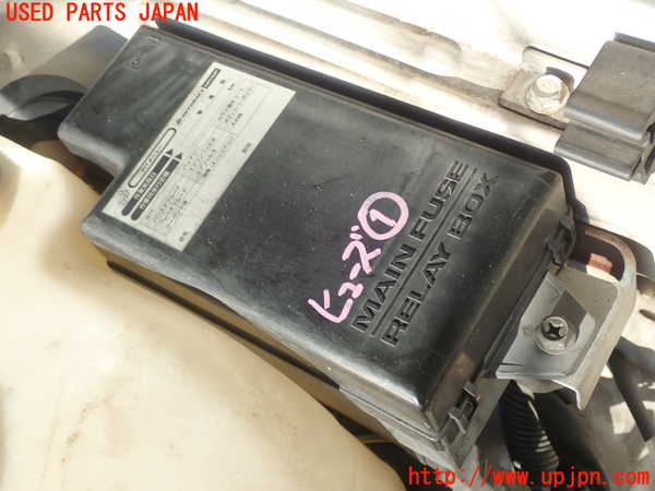 2UPJ-69706741]インプレッサ WRX-STi(GC8)ヒューズボックス1 (エンジンルーム 助手席側) 中古 【F型(Ver5)】_m0001.jpg