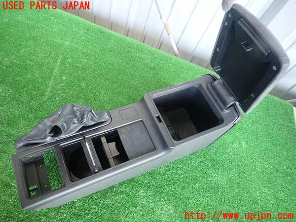 コンソール 2UPJ-69987540]インプレッサ WRX-STi(GRB)センターコンソール