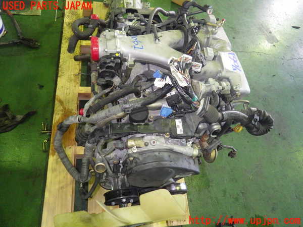 4UPJ-70612010]クラウン・エステート(JZS171W)エンジン 1JZ-FSE