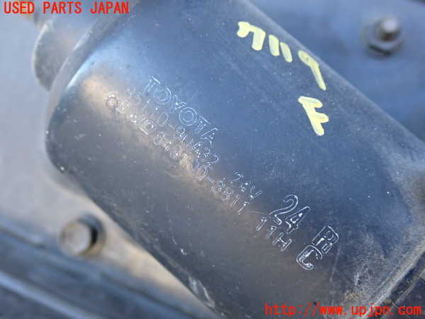 2UPJ-71196770]ランクル60系(HJ60V(改))フロントワイパーモーター 中古 の商品画像