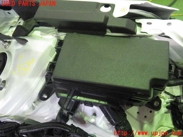 4UPJ-71236741]カローラ ツーリング ハイブリッド(ZWE211W