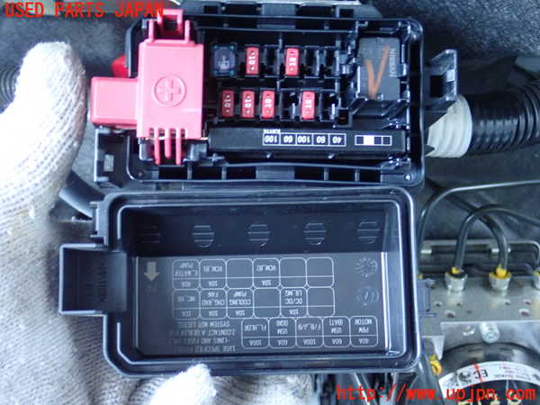 5UPJ-71266742]ノート e-POWER(HE12)ヒューズボックス2 (EGルーム 助手席側) 中古_m0002.jpg