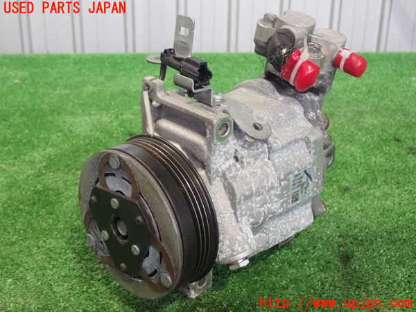 2UPJ-71576025]WRX STI(VAB)エアコンコンプレッサー 中古_m0001.jpg