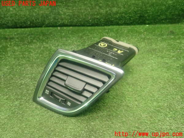 5UPJ-72567527]アクセラスポーツ(BM2FS)エアコン吹き出し口2 中古 の