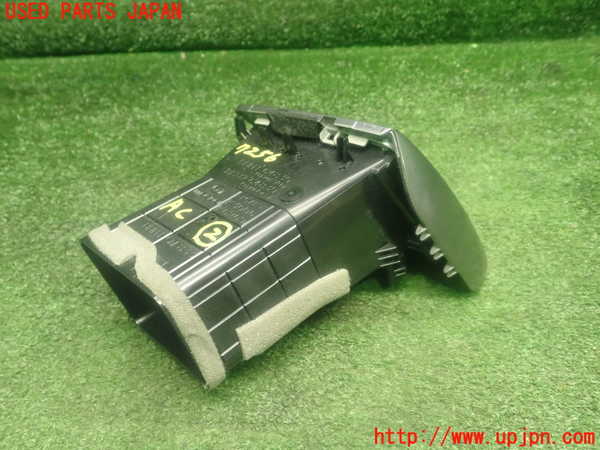 5UPJ-72567527]アクセラスポーツ(BM2FS)エアコン吹き出し口2 中古 の