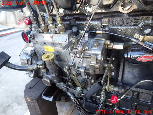 希少!三菱ディーゼルエンジンパーツカタログ　4DR50A ※ジープ/防衛庁向 自衛隊仕様の「三菱ジープ」は民生用をベースにボディは本物