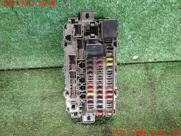 専用　ek9 5UPJ-73166742]シビック タイプR(EK9)ヒューズボックス2 (室内