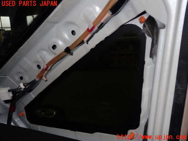 1UPJ-73391200]アルファード 20系(ANH25W)右フロント三角窓ガラス 中古