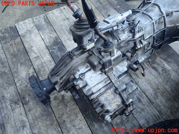 2UPJ-74363200]ビッグホーン(UBS69GW)ミッション MT 4JG2(RJC