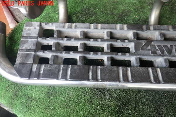 デリカスターワゴン p25.35w用サイドステップ 1UPJ-75251392]デリカ スターワゴン(P25W)左サイドステップ 中古