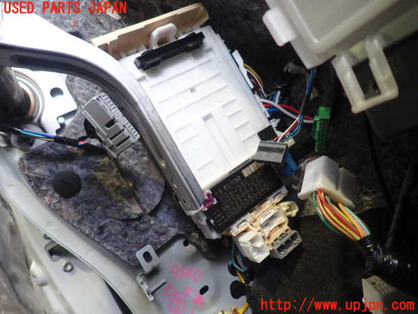 5UPJ-75406742]イグニス(FF21S)ヒューズボックス2 中古_m0001.jpg