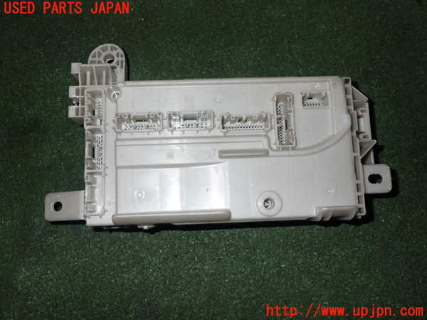 1UPJ-75456742]タフト(LA900S)ヒューズボックス2 中古_m0002.jpg