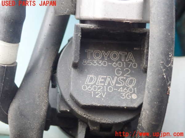 2UPJ-75766791]ハイラックスサーフ(KDN215W)ウォッシャータンク1