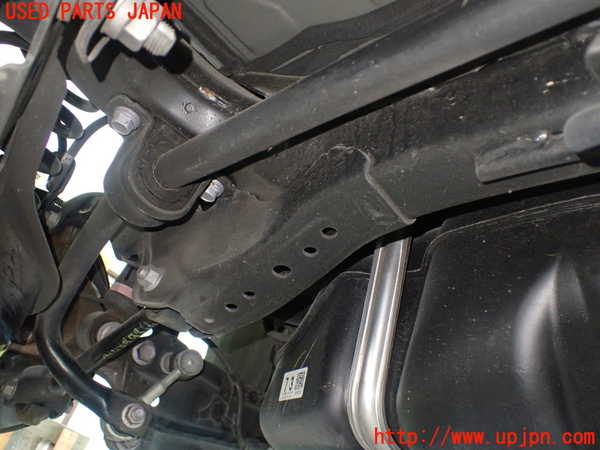 5UPJ-75865445]カムリハイブリッド(AXVH70)リアスタビライザー