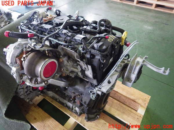 4UPJ-75962010]VW ゴルフ R 7 (AUCJXF)エンジン CJX 4WD 中古