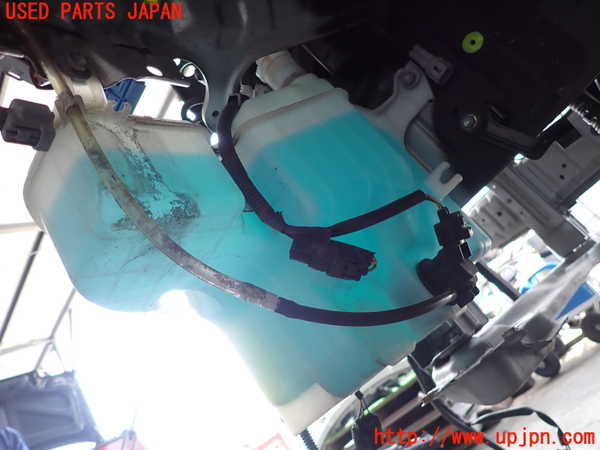 2UPJ-77366791]マークX(GRX120)ウォッシャータンク1 中古 の商品