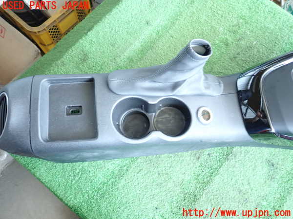 ロメオ出品 アルファロメオ ジュリエッタ 940141用/純正 ヒューズボックス