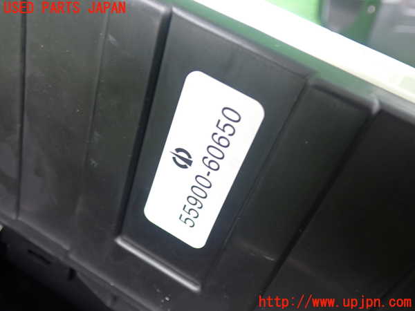 2UPJ-78676066]ランクルプラド(VZJ120W)エアコンスイッチ1 中古