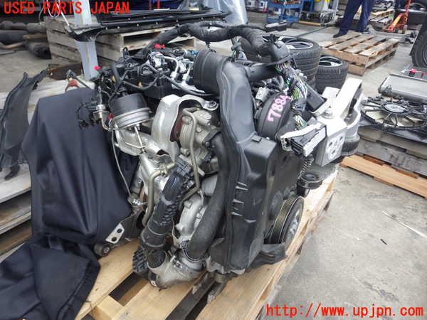 2UPJ-78842010]ボルボV40(MD4204T)エンジン D4204T 中古_m0001.jpg