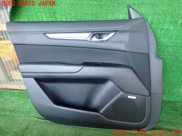 2UPJ-79671264]CX-5(KF2P)左前ドア内張り 中古 の商品画像｜自動車純正