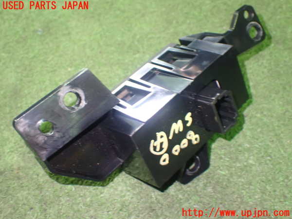 1UPJ-80006309]スカイライン ハイブリッド(HNV37)スイッチ4(トランクオープナー 車両接近通報装置一時停止 ヘッドアップディスプレイ) 中古_m0003.jpg