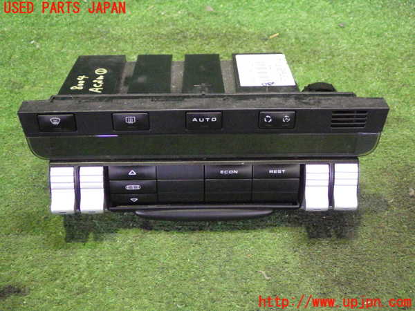 2UPJ-80046066]ポルシェ・カイエン(9PABFD)エアコンスイッチ1 中古_m0001.jpg