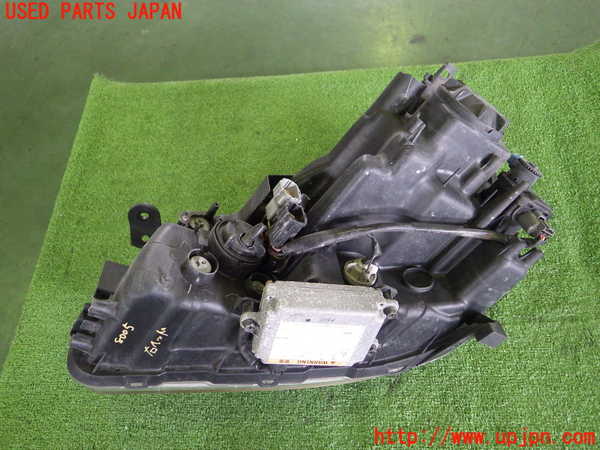 2UPJ-80051130]シーマ(GF50)  F50系 右ヘッドライト HID 中古_m0002.jpg