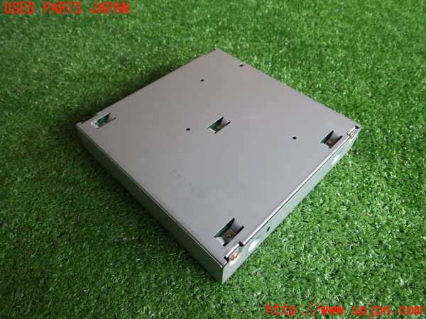 2UPJ-80056660]シーマ(GF50)  F50系 TVチューナー 純正 中古_m0002.jpg