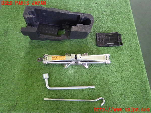 2UPJ-80057805]シーマ(GF50)  F50系 車載工具 中古_m0001.jpg