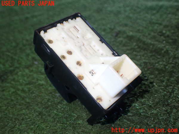 1UPJ-80216245]ヴォクシー(ノア)(ZRR70W)左前パワーウィンドウスイッチ 中古_m0003.jpg