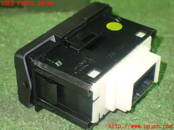 1UPJ-80486307]ヴォクシー(ノア)(ZRR80G)スイッチ2 (スライドドア) 中古_m0003.jpg