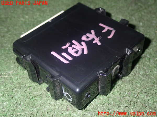 1UPJ-80486146]ヴォクシー(ノア)(ZRR80G)コンピューター1 (ヘッドランプレベリング) 中古_m0003.jpg