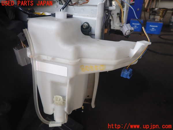 2UPJ-80556791]スイフトスポーツ(ZC32S)ウォッシャータンク1