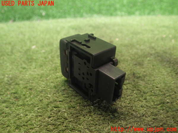2UPJ-80616306]フェアレディZ(Z33)スイッチ1 (VDC OFF) 中古_m0002.jpg