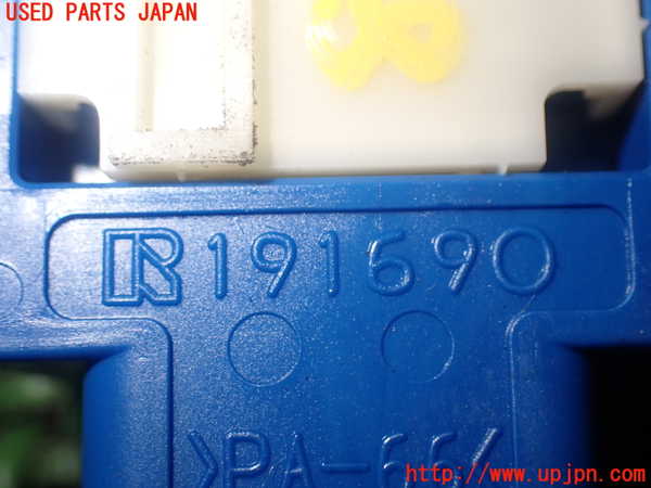 1UPJ-80716308]エスティマハイブリッド(AHR20W)スイッチ3 (ヒーター 運転席) 中古_m0004.jpg