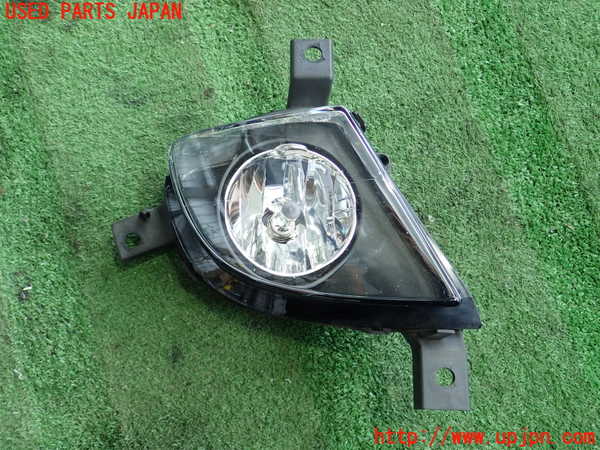 2UPJ-80771180]BMW 320i(VA20) E90 右フォグ 中古_m0001.jpg