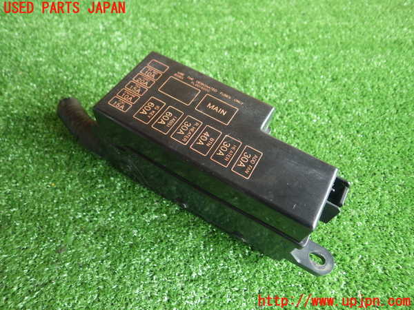 5UPJ-80856741]ボンゴフレンディ(SGLW)ヒューズボックス1 中古
