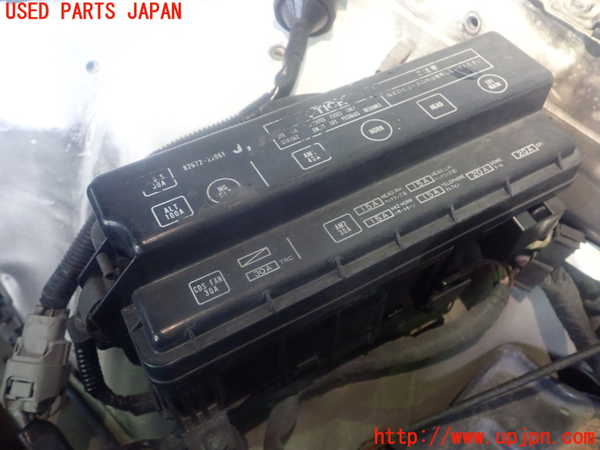 5UPJ-81006742]マークII(JZX81)ヒューズボックス2 中古 の商品