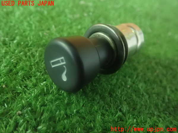 2UPJ-81007815]マークII(JZX81)シガライター 中古_m0001.jpg