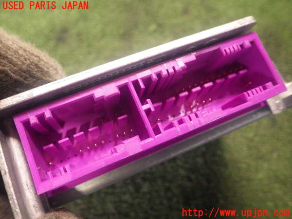 2UPJ-81286145]アルファロメオ・147 GTA(937AXL)エアバッグコンピューター 中古_m0003.jpg