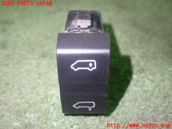 1UPJ-81326307]ベンツV350　W639(639350)スイッチ2 中古_m0001.jpg