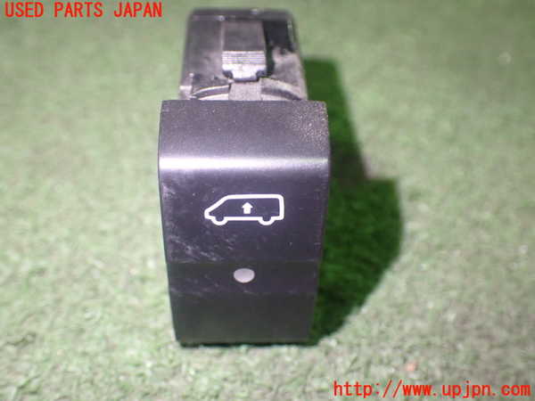 1UPJ-81326308]ベンツV350　W639(639350)スイッチ3 中古_m0001.jpg