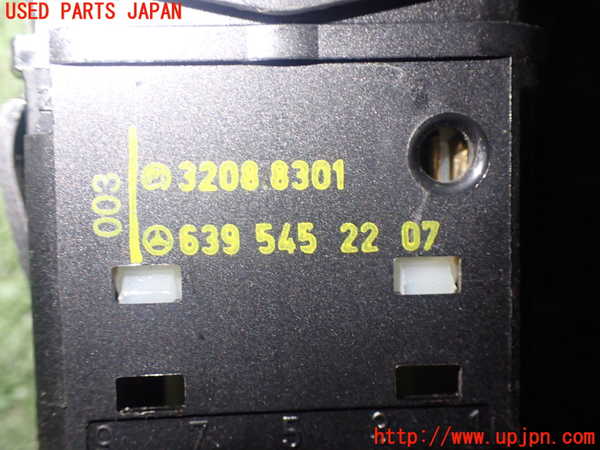 1UPJ-81326308]ベンツV350　W639(639350)スイッチ3 中古_m0004.jpg
